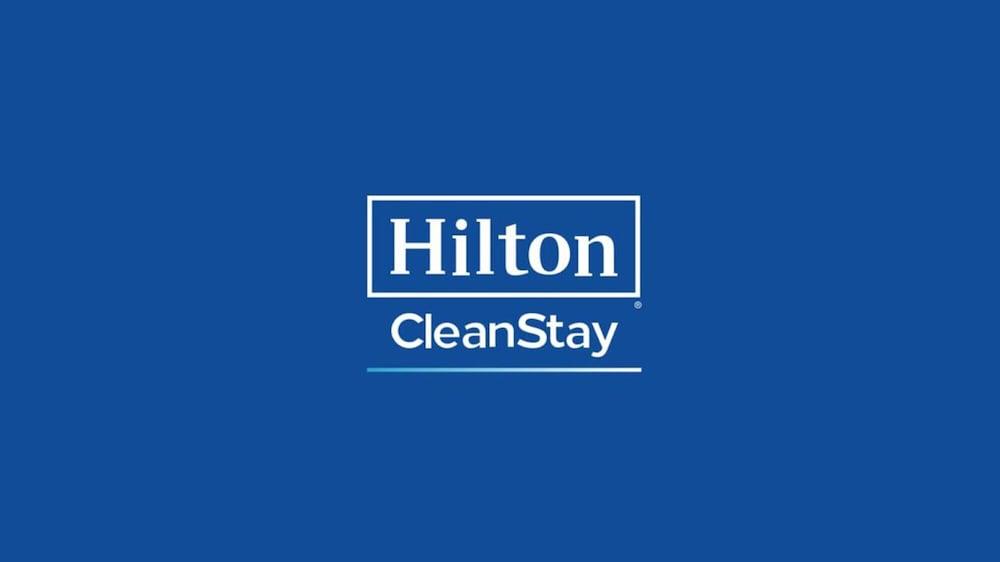 Hampton Inn Джоплин Экстерьер фото