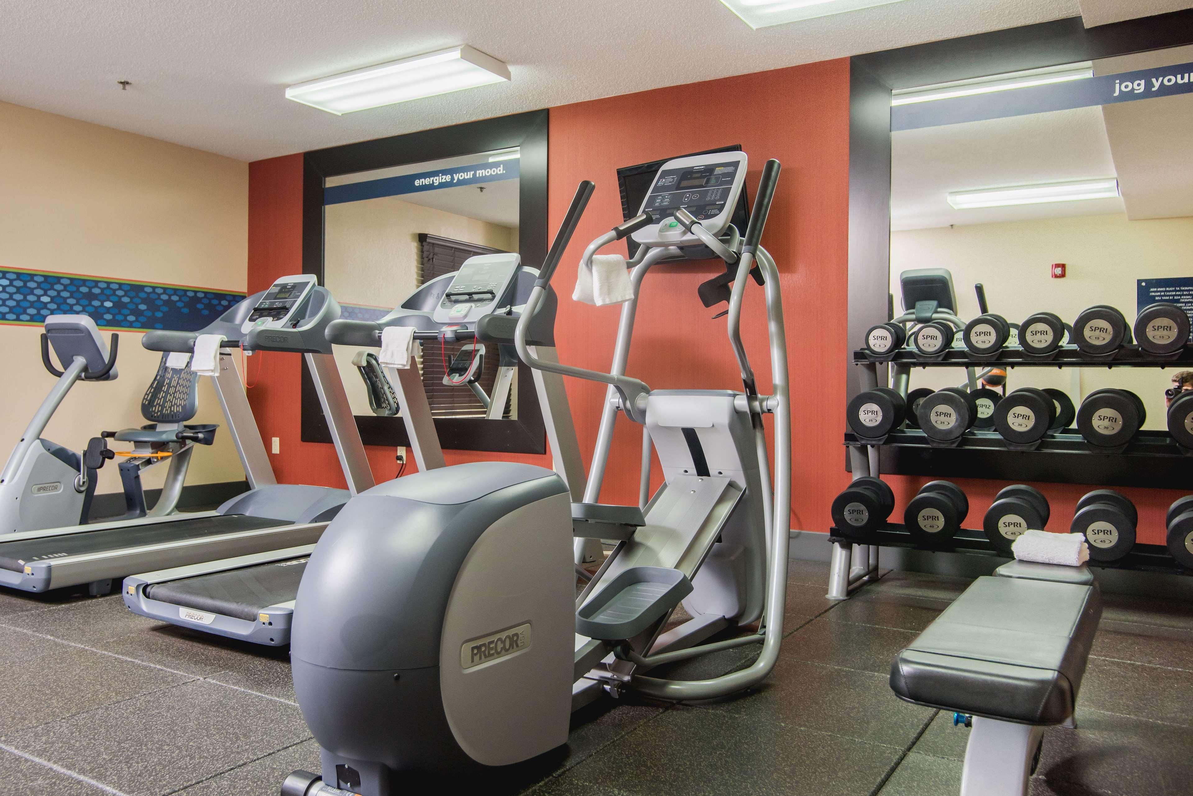 Hampton Inn Джоплин Экстерьер фото